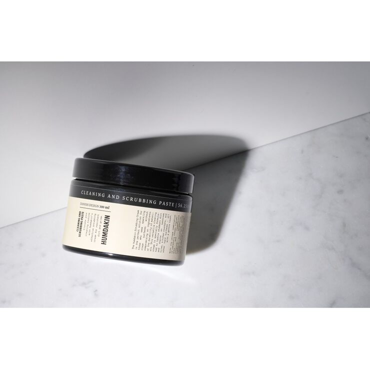 Cleaning and Scrubbing Paste