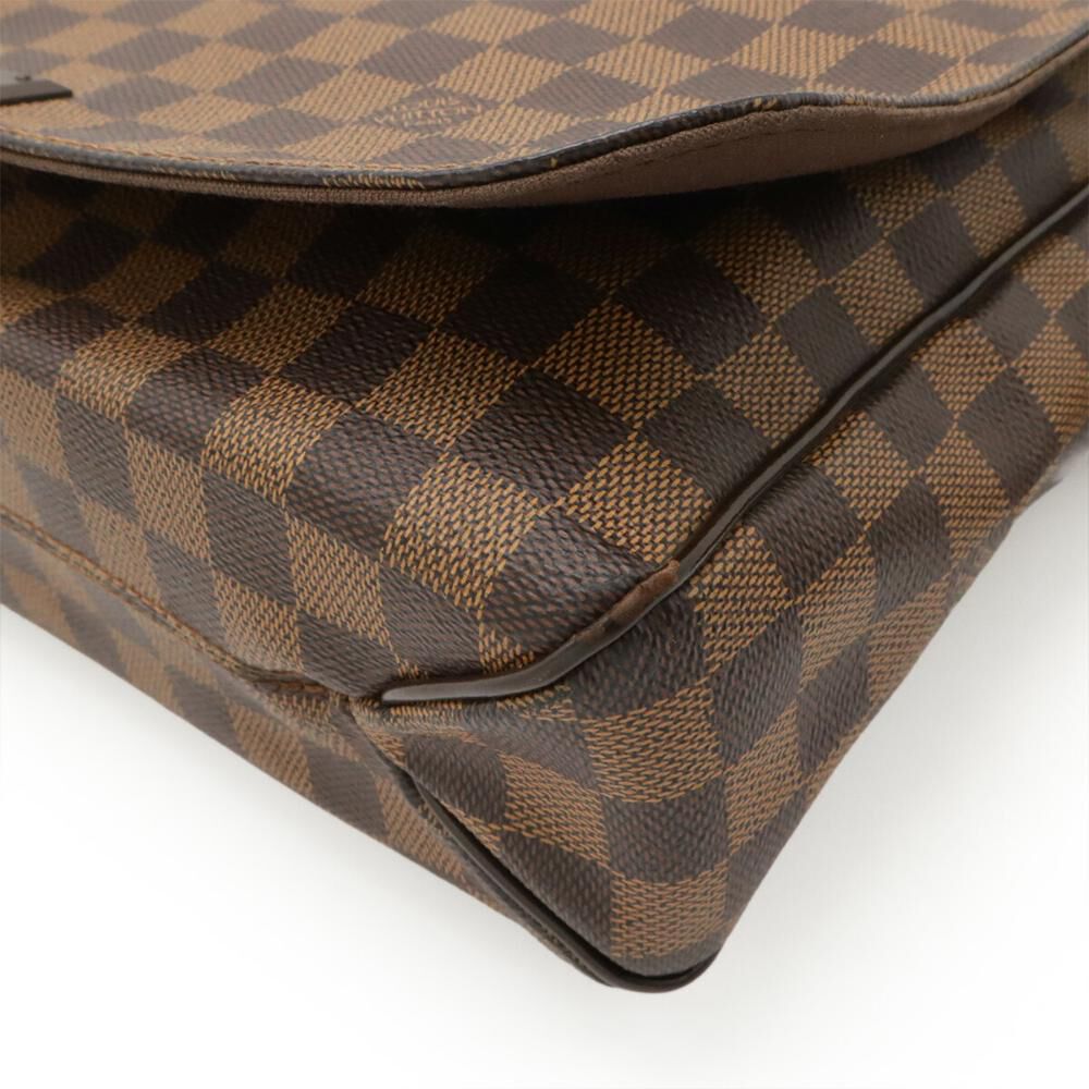 Louis Vuitton District