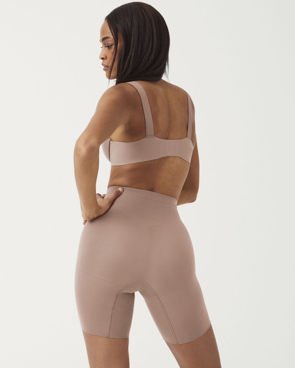 EVERYDAY SHAPING EVERYDAY SHAPING SHORT