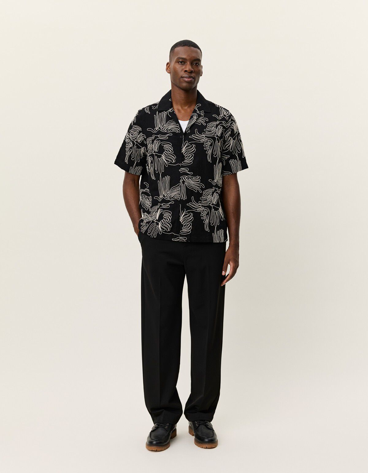 Liam AOE Flower SS Shirt