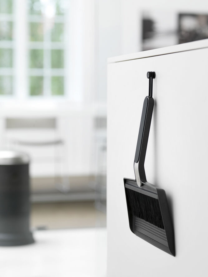 Vipp274 sopborste och skyffel