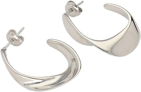 Earring hoops twist