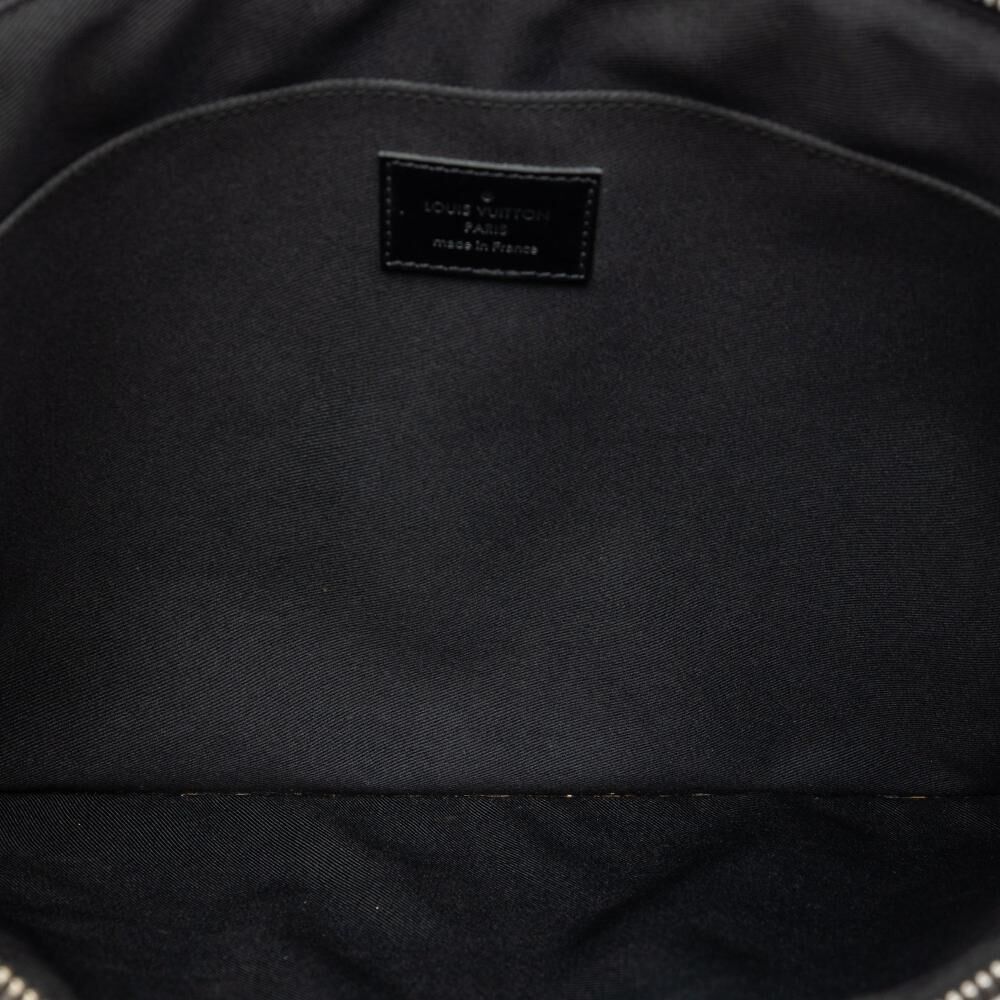 Louis Vuitton Clutch
