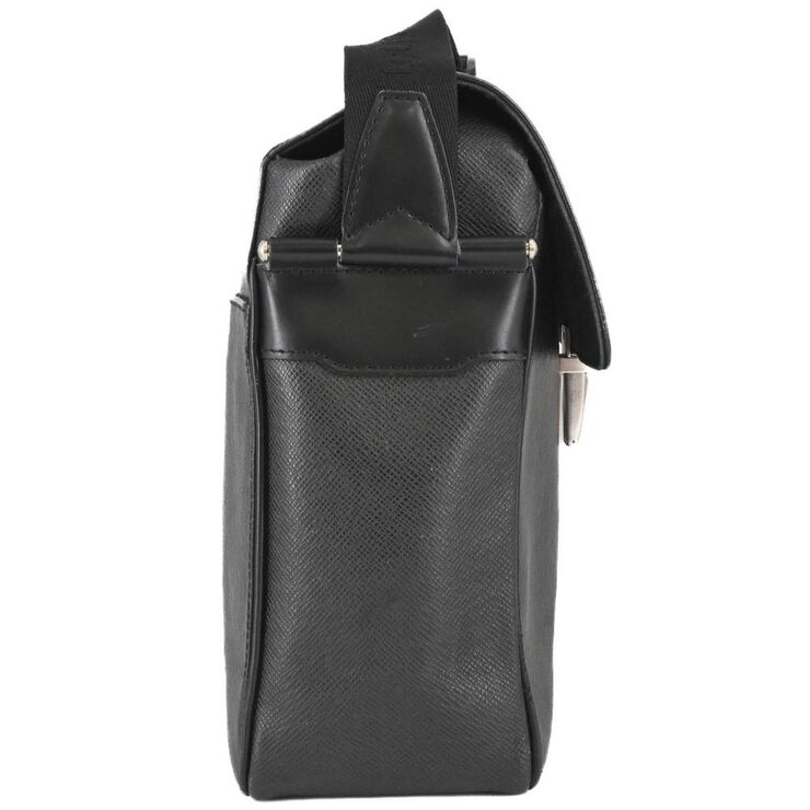 Louis Vuitton Yaranga