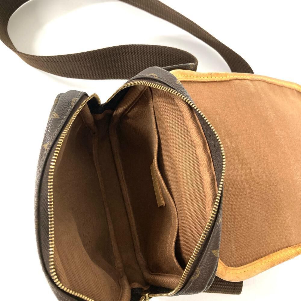 Louis Vuitton Bosphore