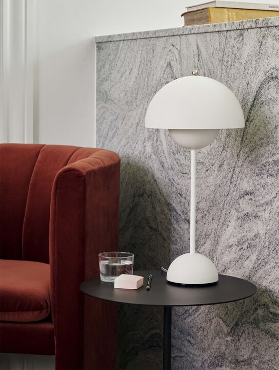 Flowerpot VP3, Table Lamp