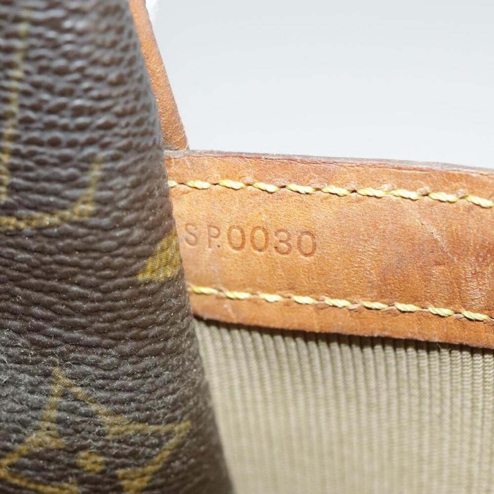 Louis Vuitton Reporter