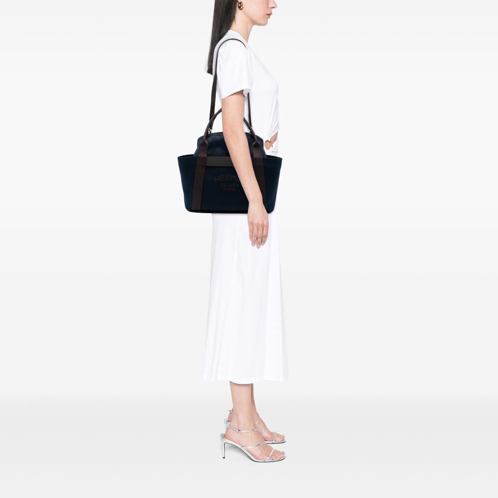 Herm&egrave;s Shoulder Bag
