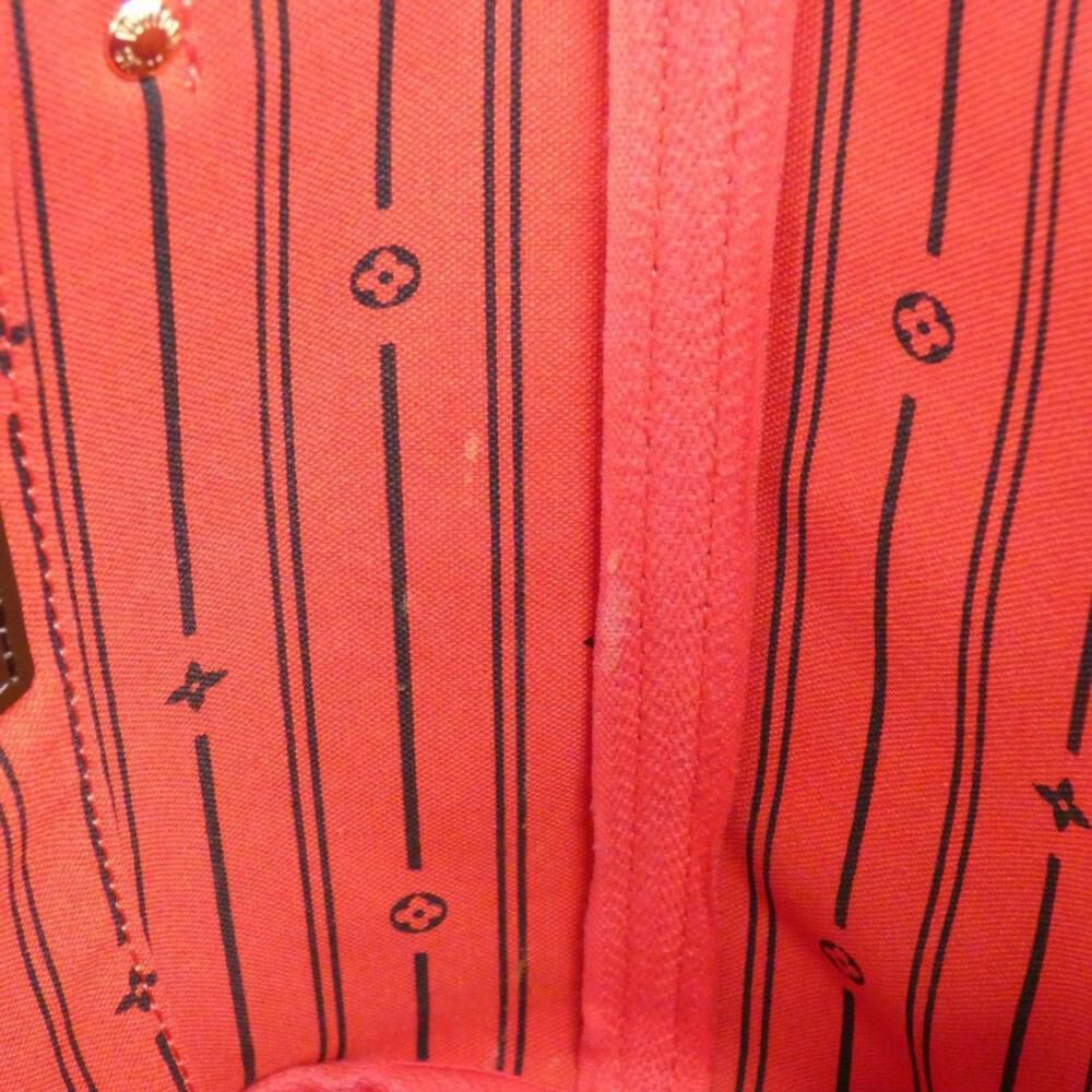 Louis Vuitton Neverfull