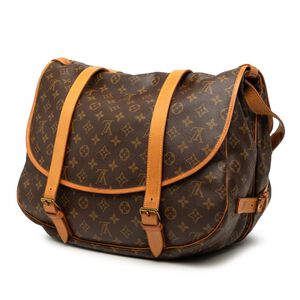 Louis Vuitton Saumur