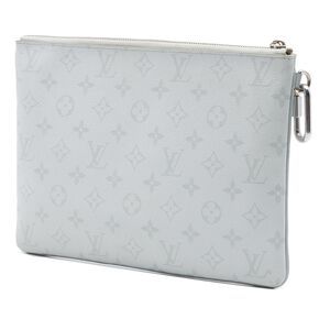 Louis Vuitton Clutch