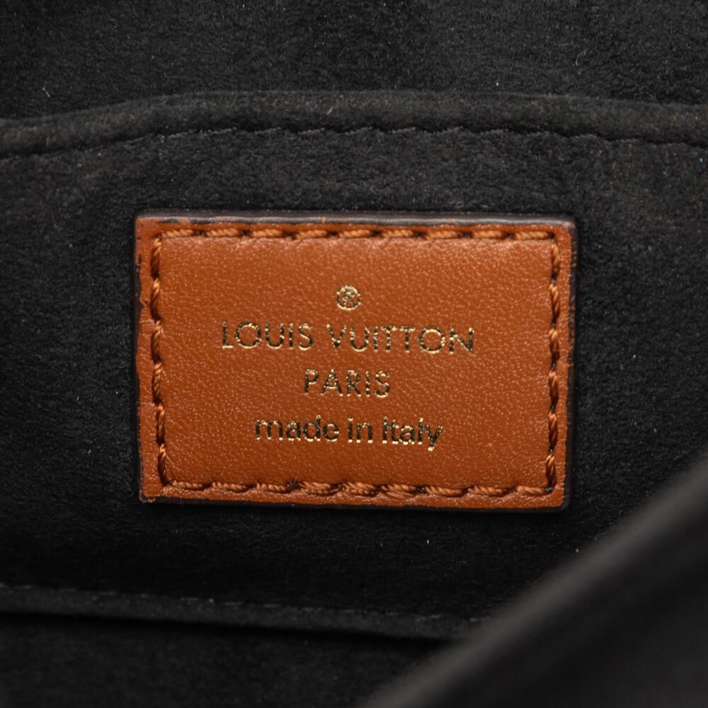 Louis Vuitton Dauphine