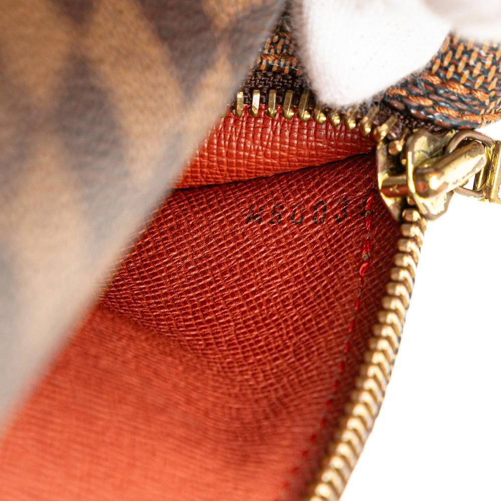 Louis Vuitton Papillon