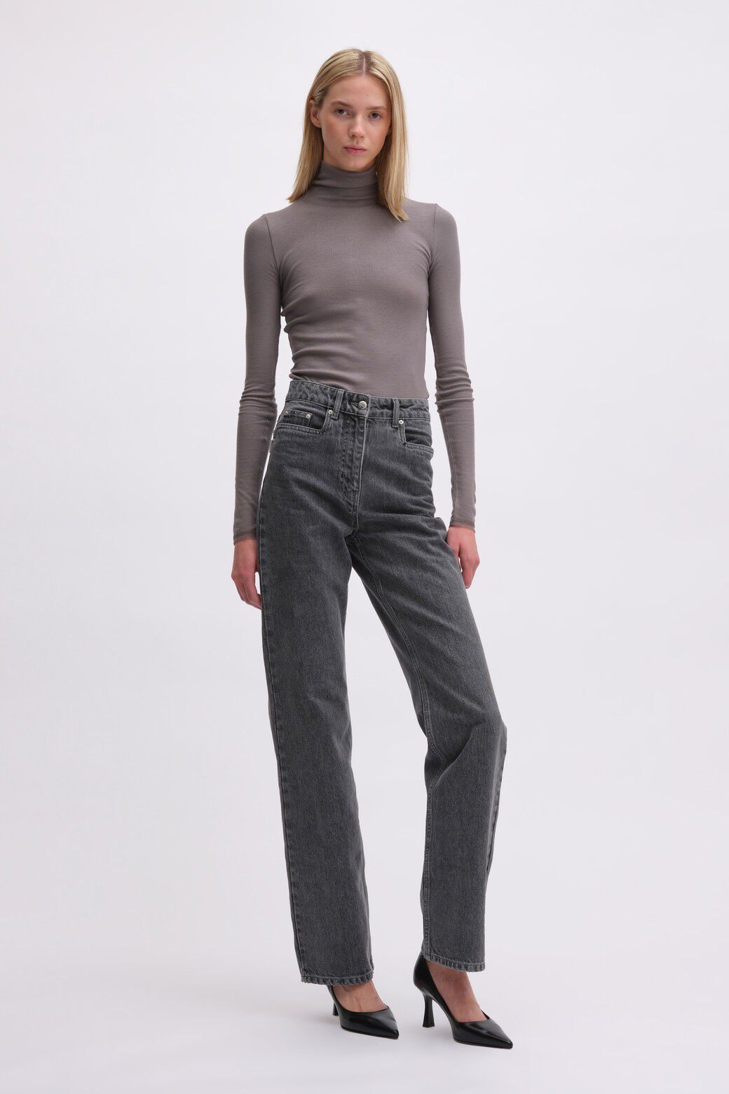 LONG SLEEVE TURTLE NECK