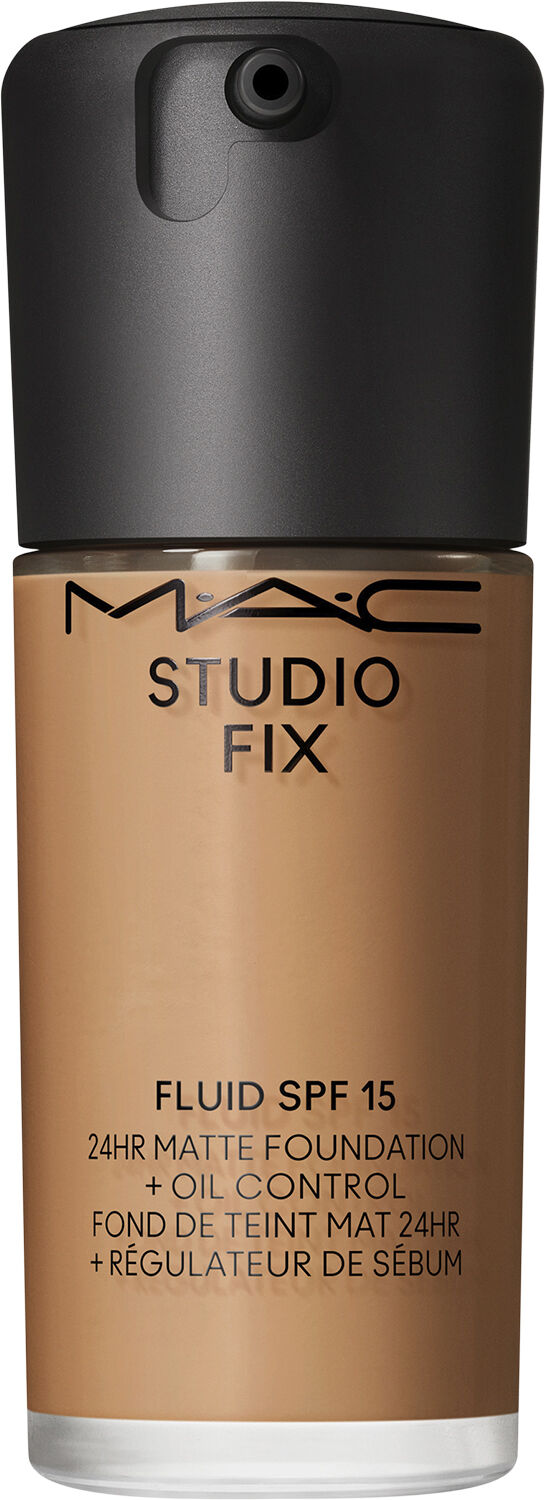 Studio Fix Fluid Broad Spectrum Spf 15