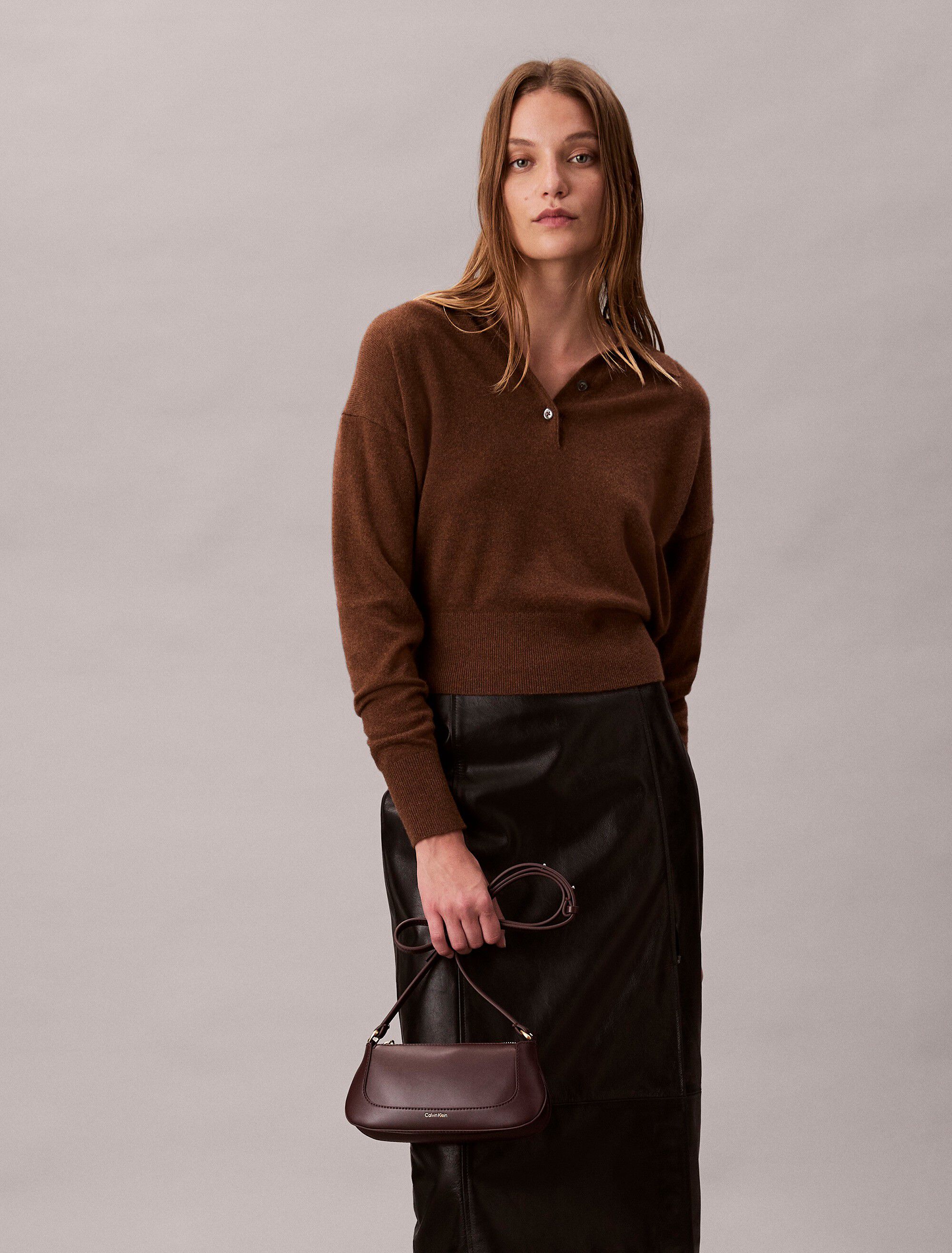 HARDWARE ZIP CROSSBODY