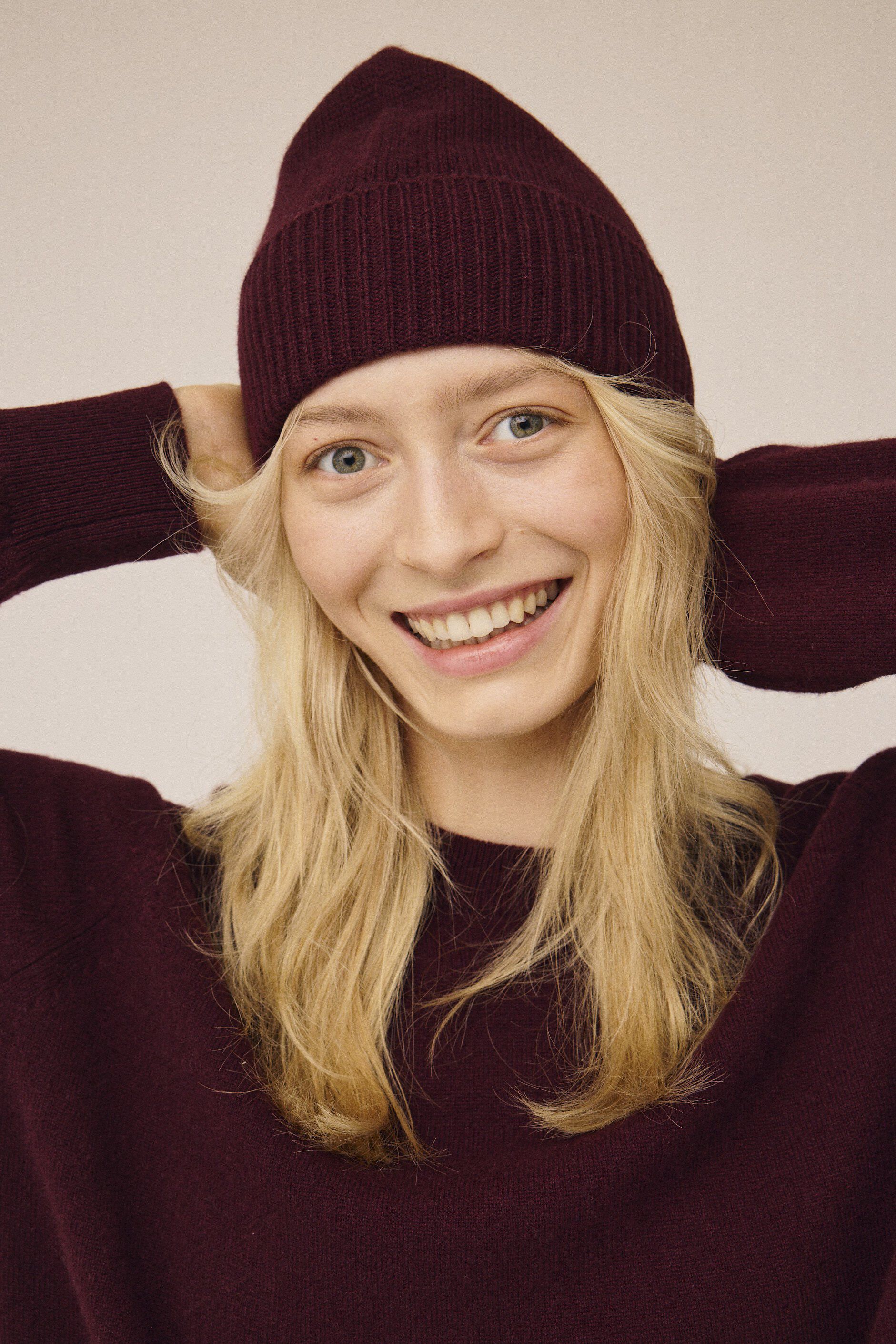 Karrie 16 - 100% Cashmere GCS
