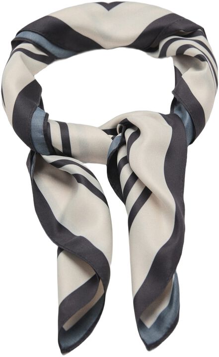 Geometric striped print scarf