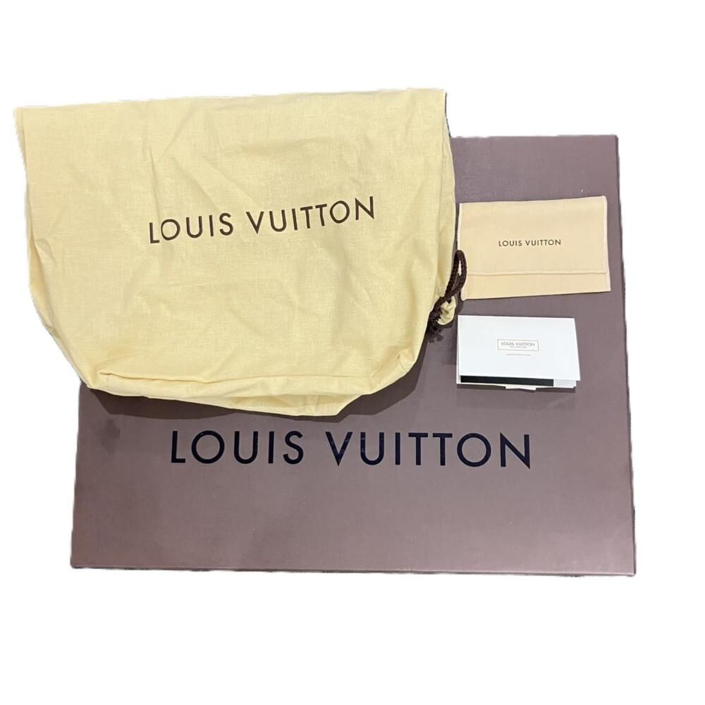 Louis Vuitton Chelsea