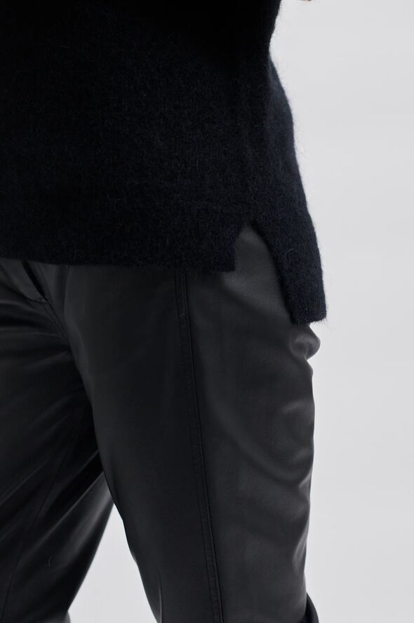 Brook Mohair Blend Knit New O-Neck