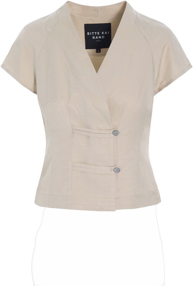 Sukosu kort&aelig;rmet bluse