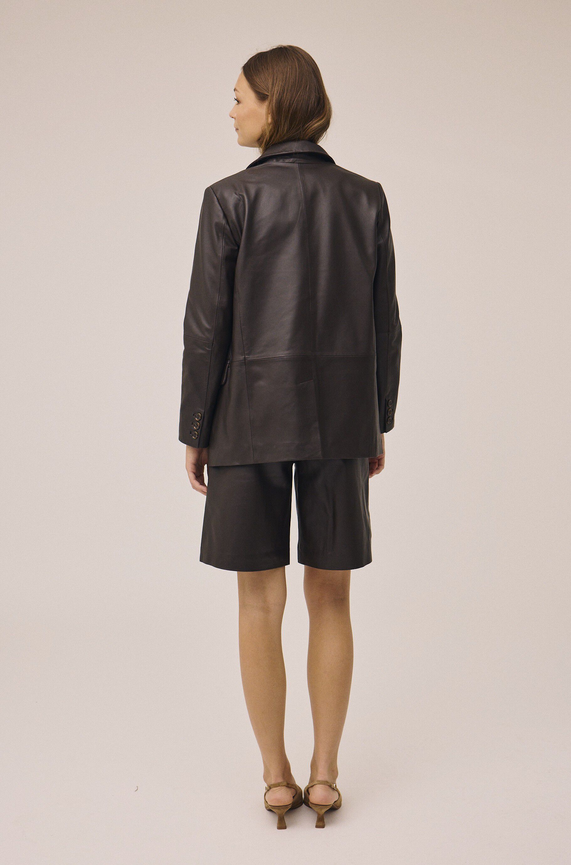 Tana 1 LWG - 100% Leather Blazer