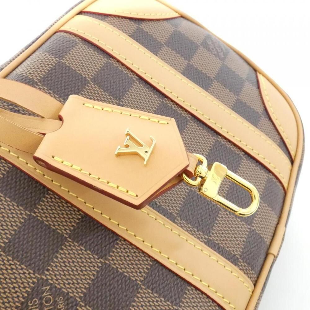 Louis Vuitton Shoulder Bags