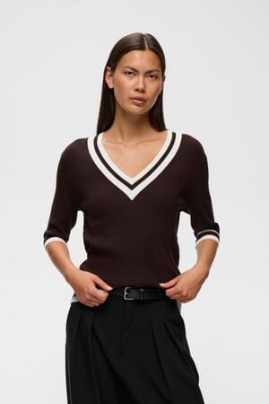 LeenahIW V-Neck Blouse