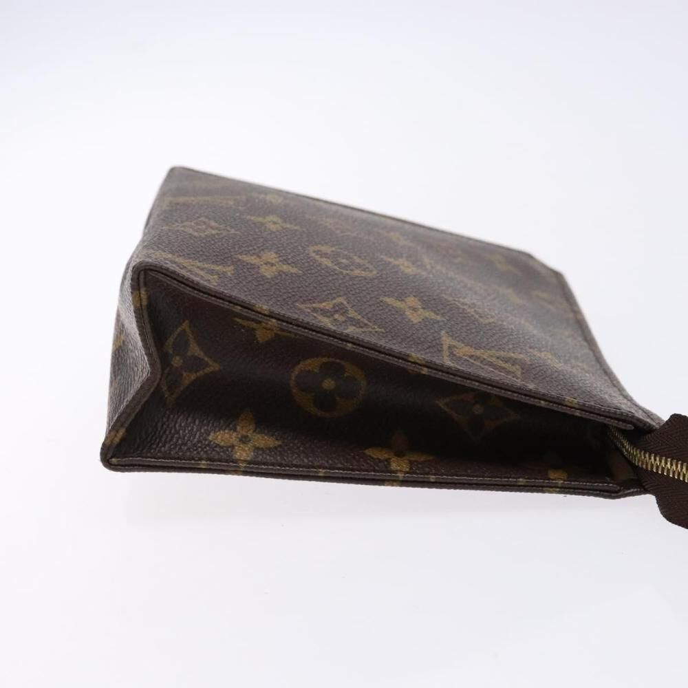 Louis Vuitton Poche Toilette