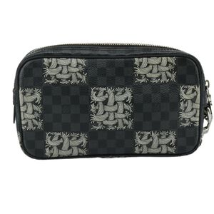 Louis Vuitton Clutch