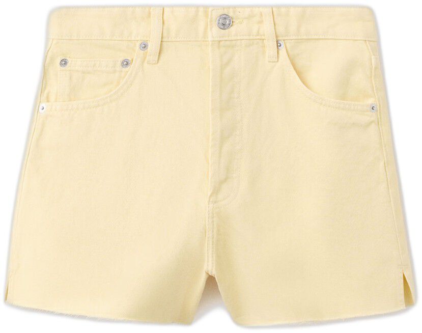 Denim shorts with frayed hem