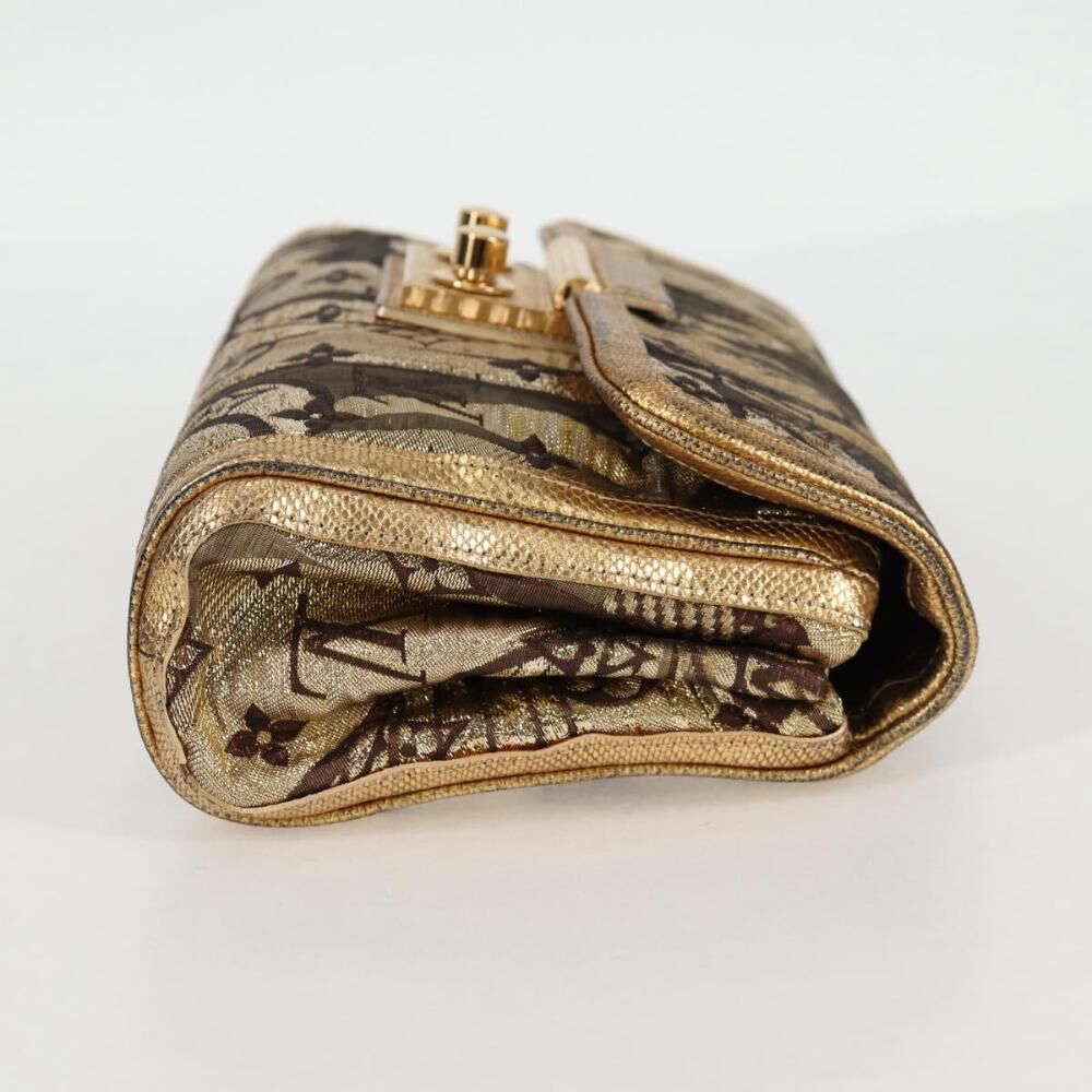 Louis Vuitton Clutch