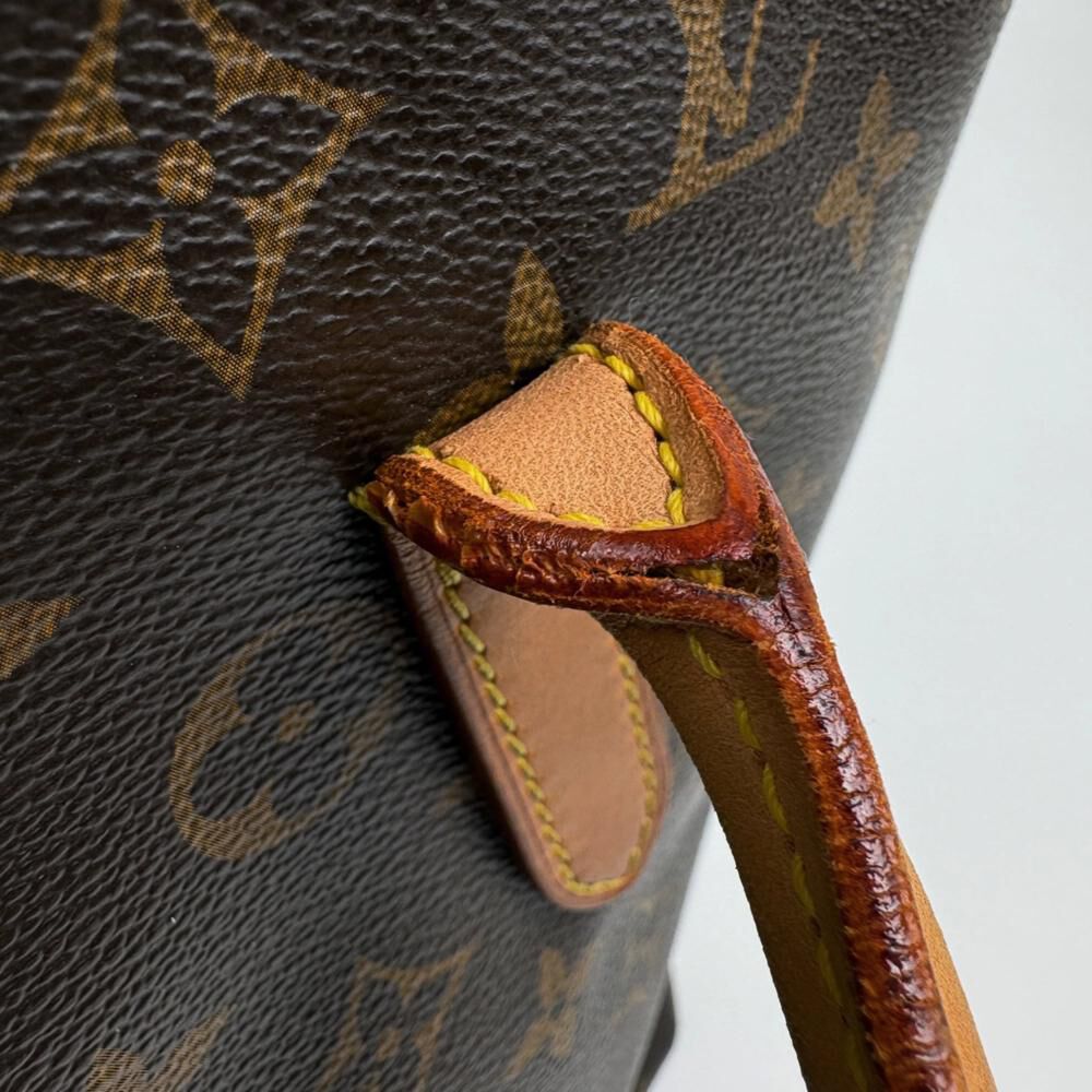 Louis Vuitton Raspail