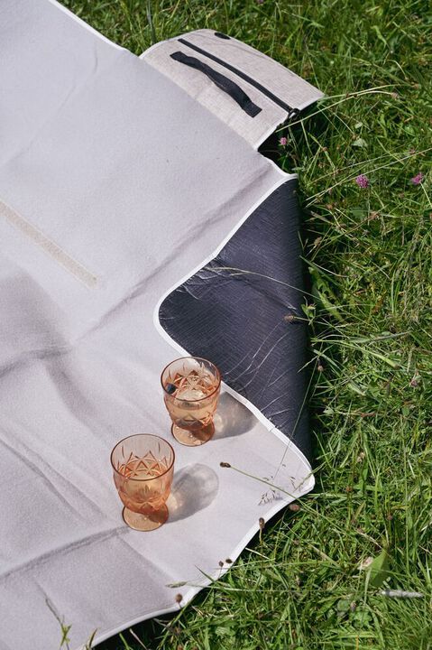 City picnic blanket