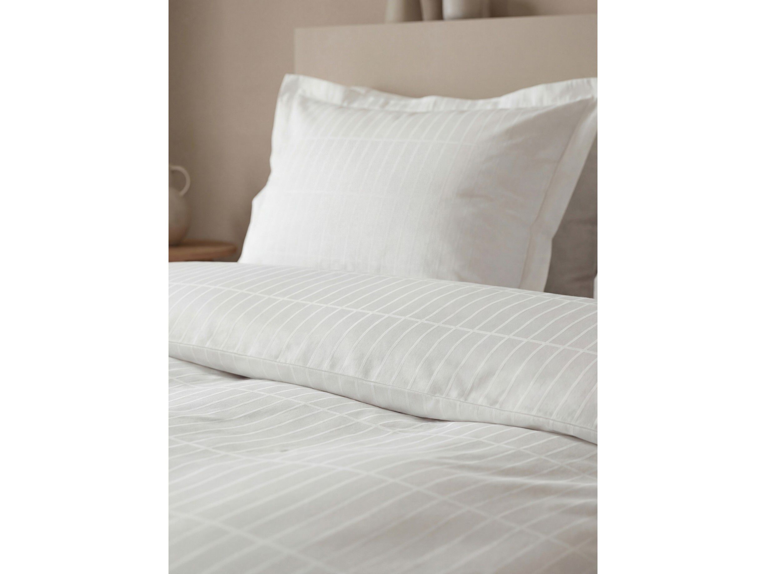 P&aring;slakanset 140x200 Essence Suite One Optisk vit