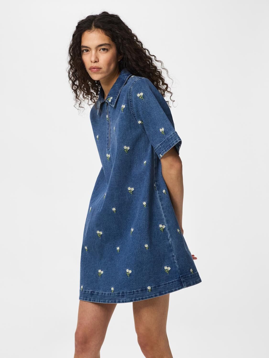 Pcflora Ss Denim Emb Dress