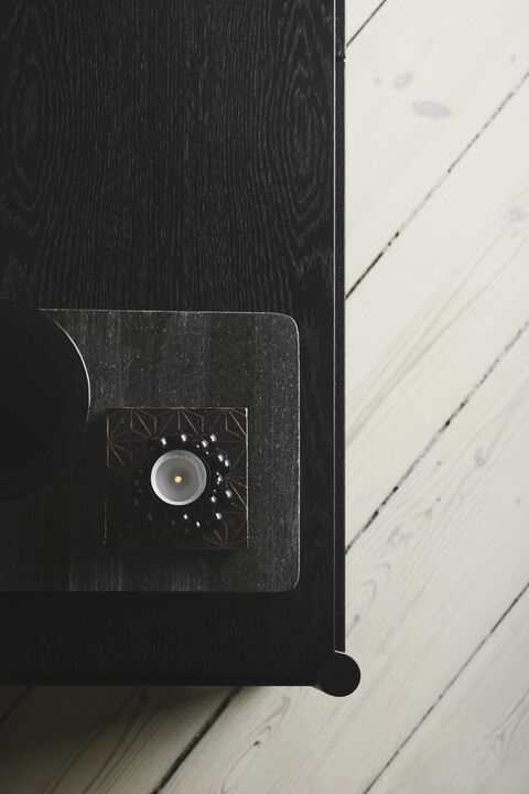 Sceene reol F sort eg