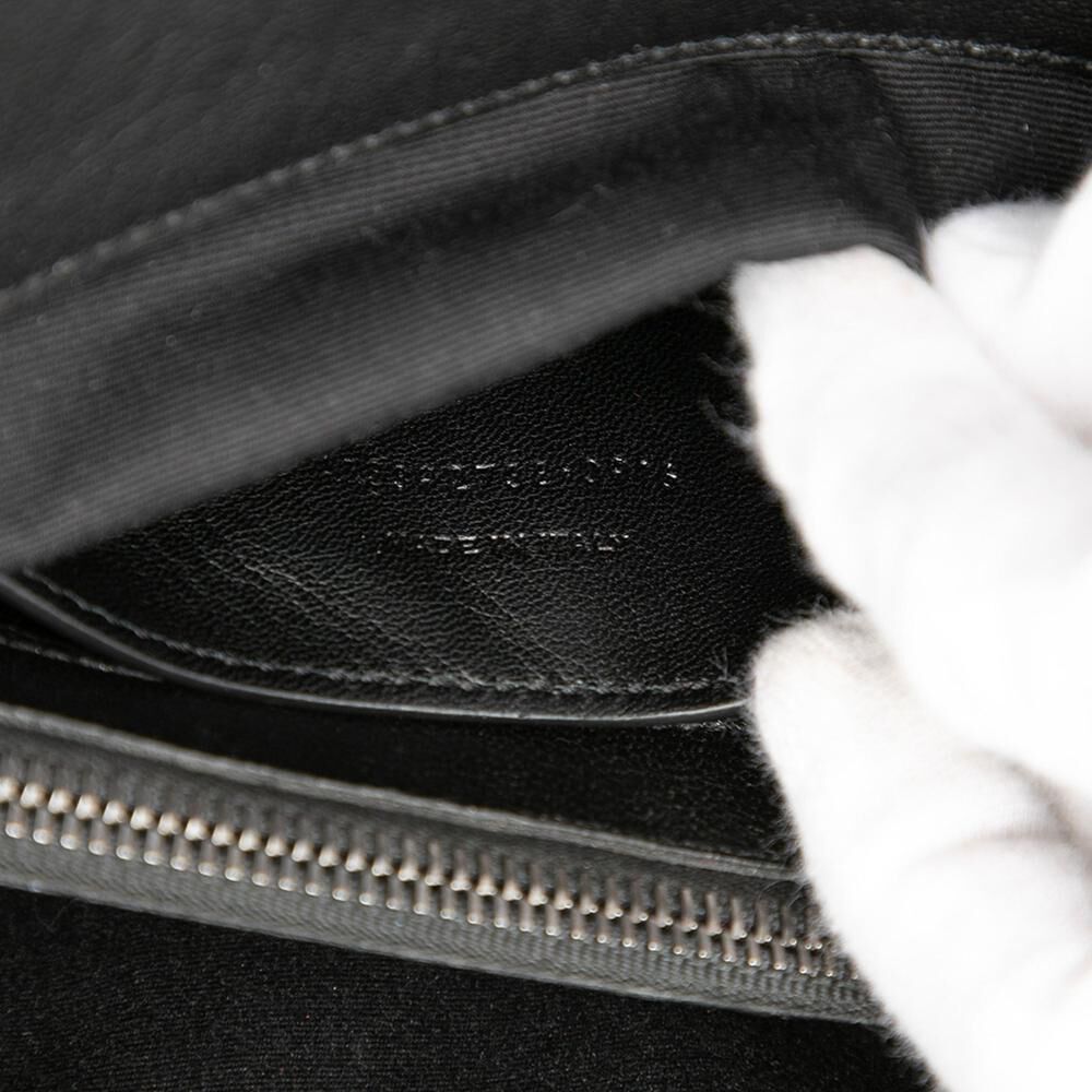 Yves Saint Laurent Handbag