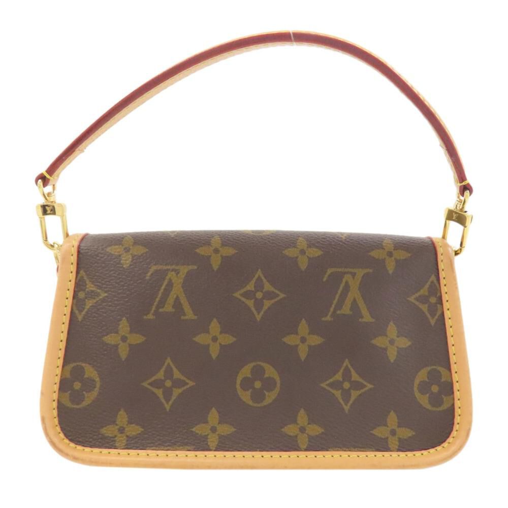 Louis Vuitton Sologne