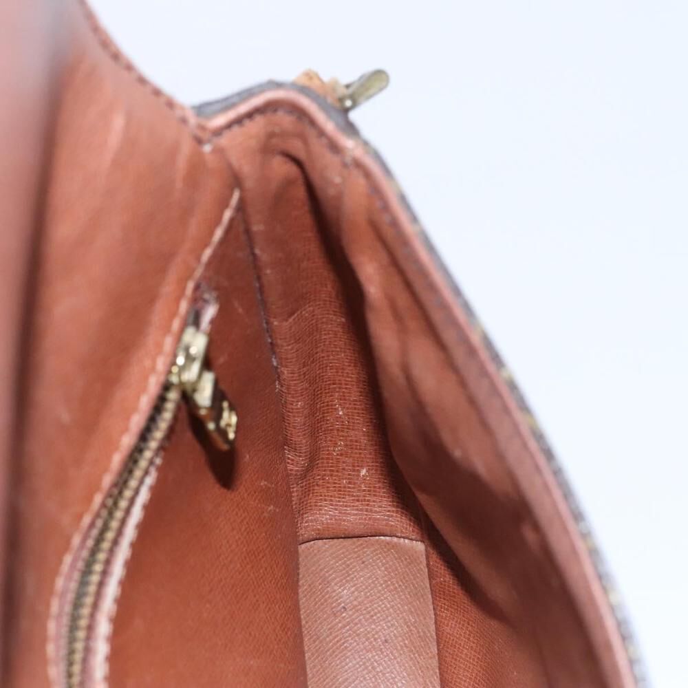 Louis Vuitton Chantilly