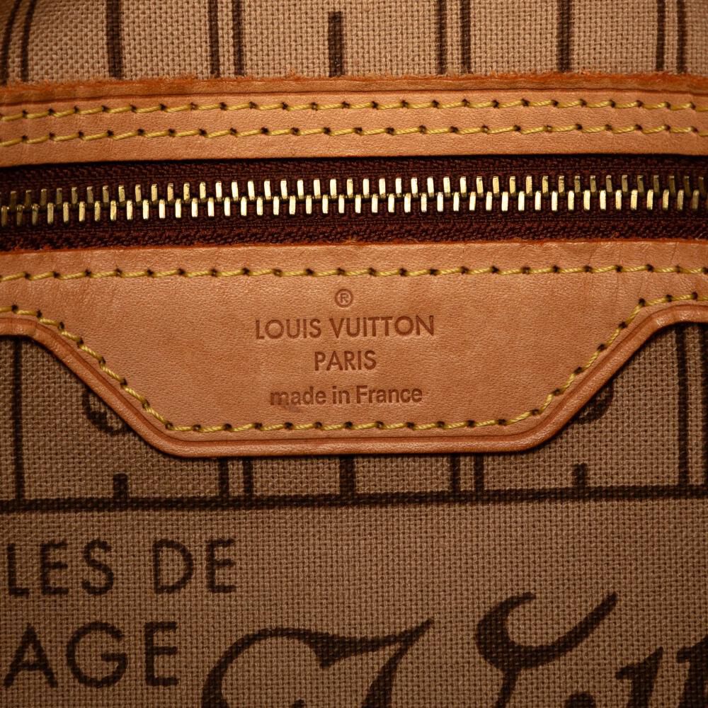Louis Vuitton Neverfull