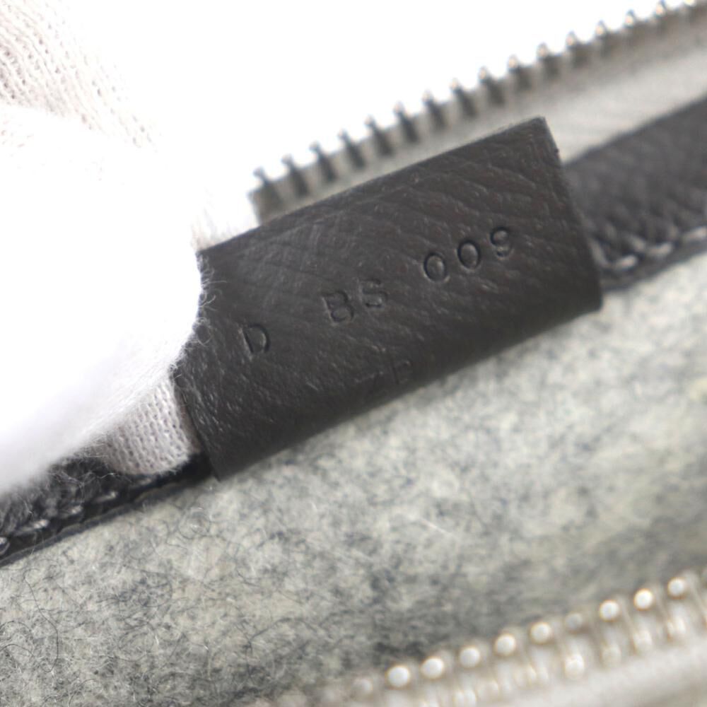 Herm&egrave;s Clutch