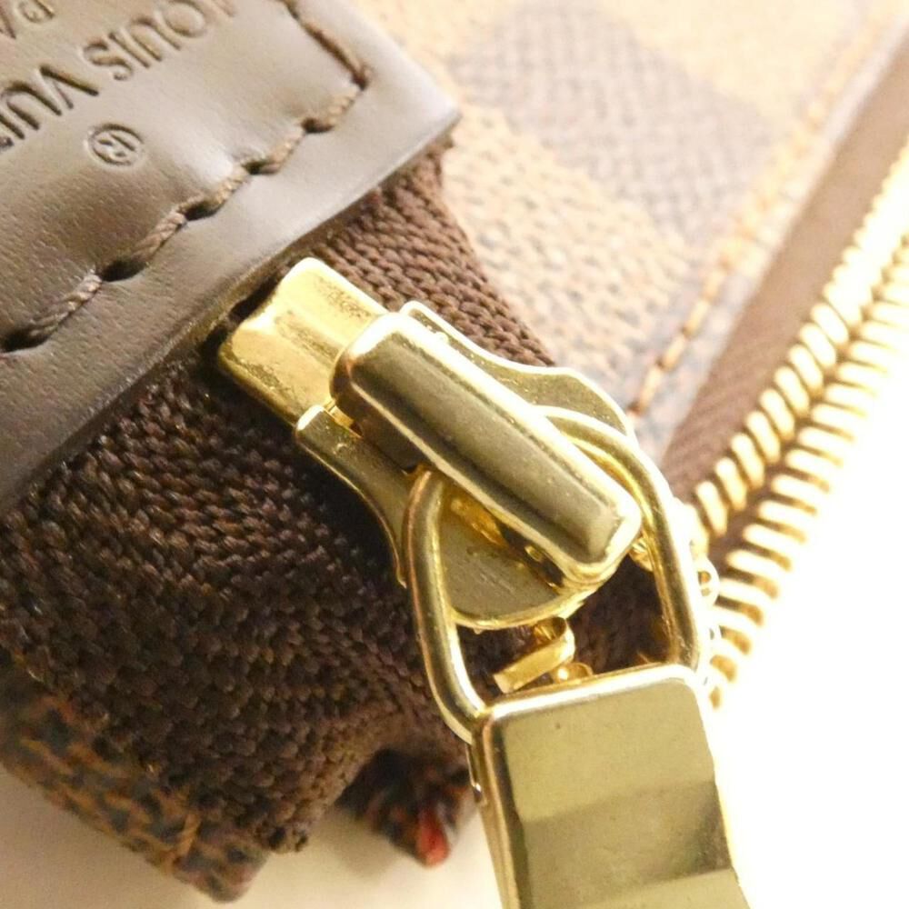Louis Vuitton Pochette Accessoires