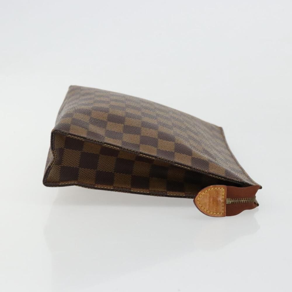 Louis Vuitton Poche Toilette