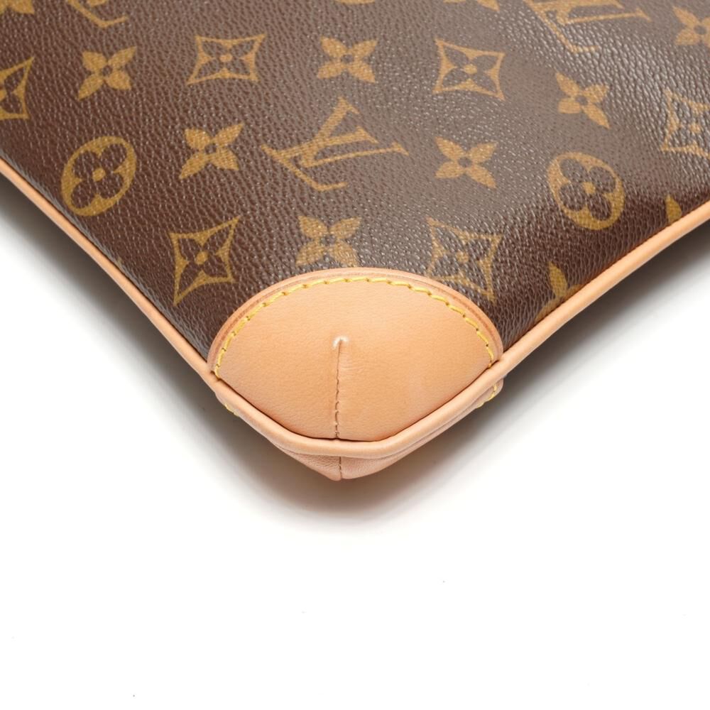 Louis Vuitton Coussin