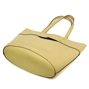 Chlo&eacute; Tote