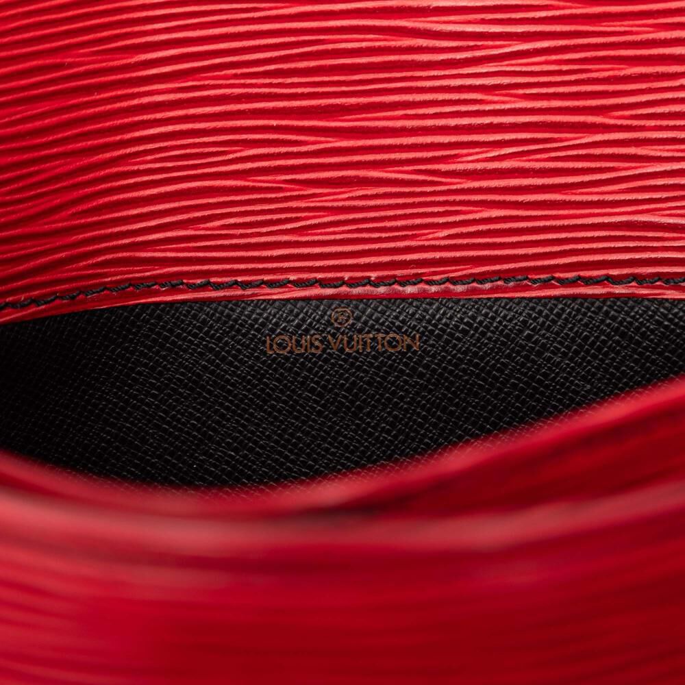 Louis Vuitton Cartouchiere