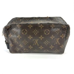 Louis Vuitton Clutch