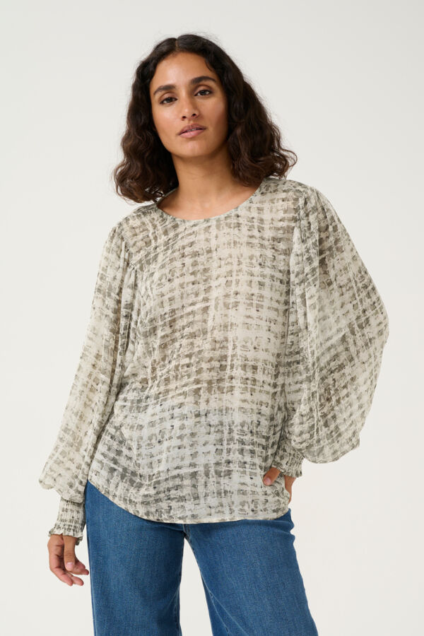 KAtrinike Blouse