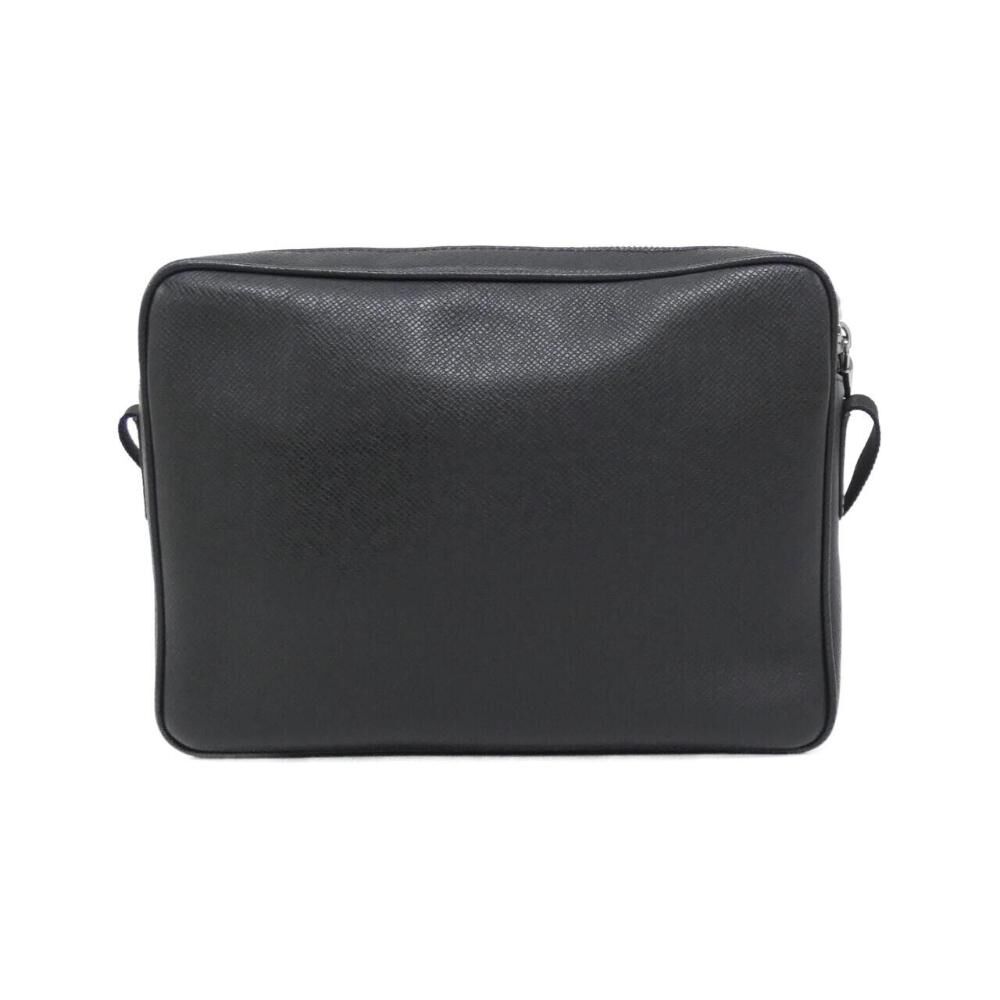 Louis Vuitton Messenger